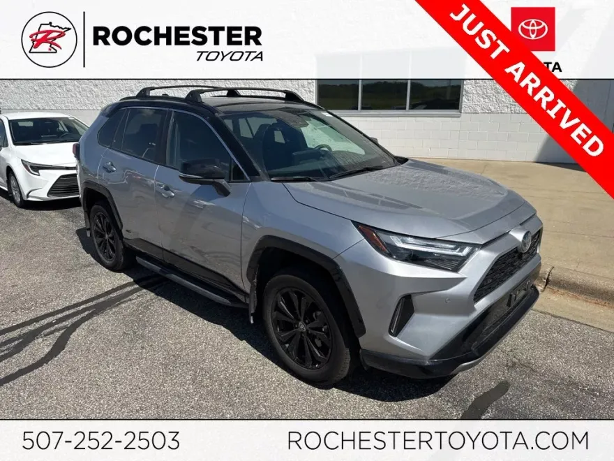 2023 Toyota RAV4 Hybrid XSE photo 1