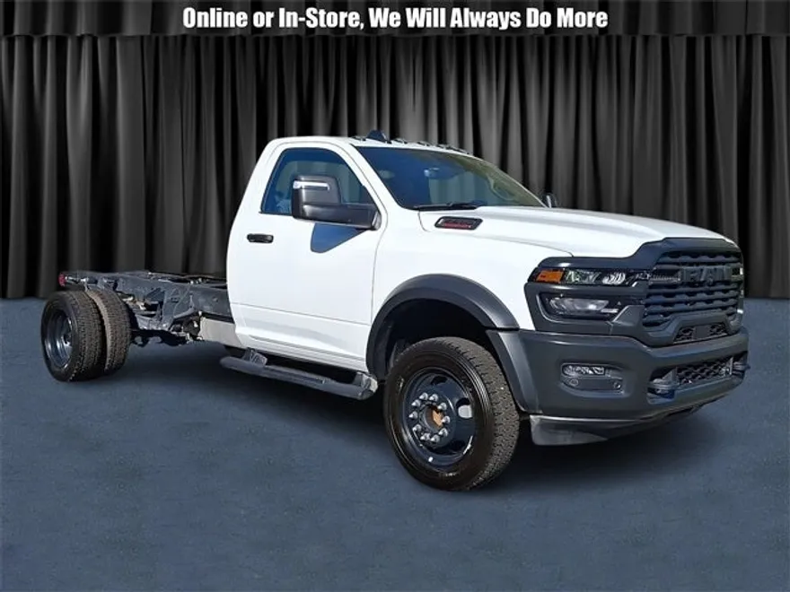 2025 Ram 5500 photo 1