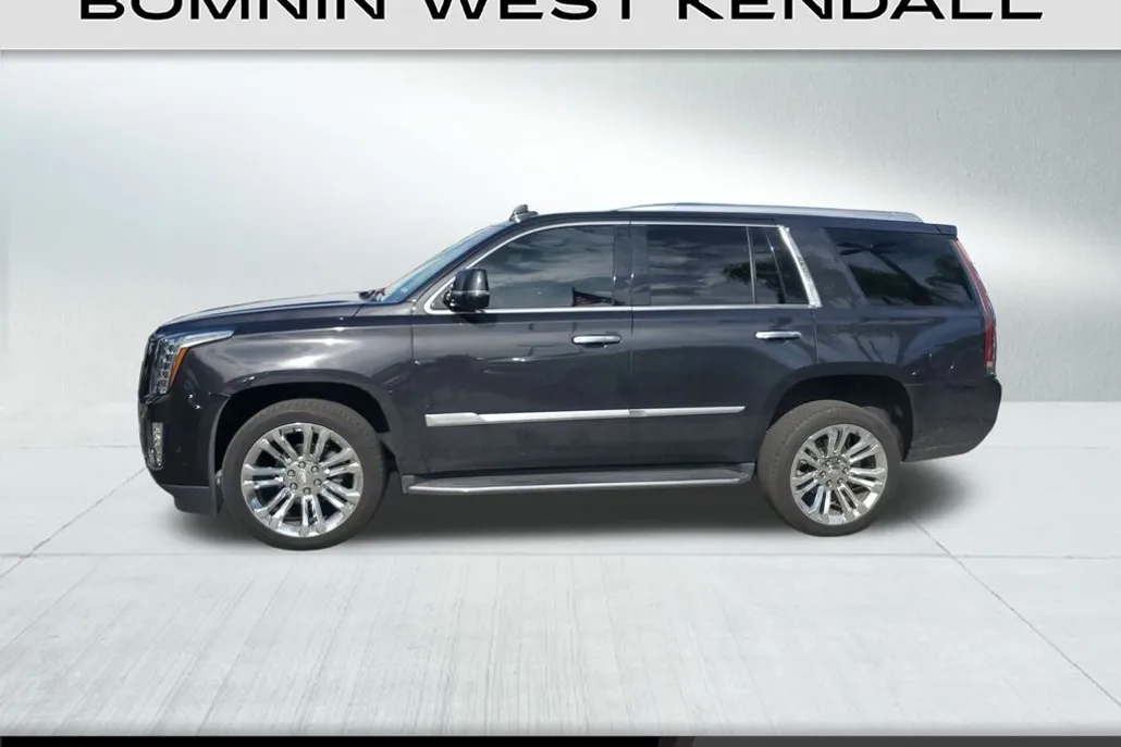 2019 Cadillac Escalade Premium Luxury photo 1