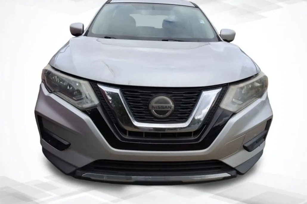 2018 Nissan Rogue S photo 1