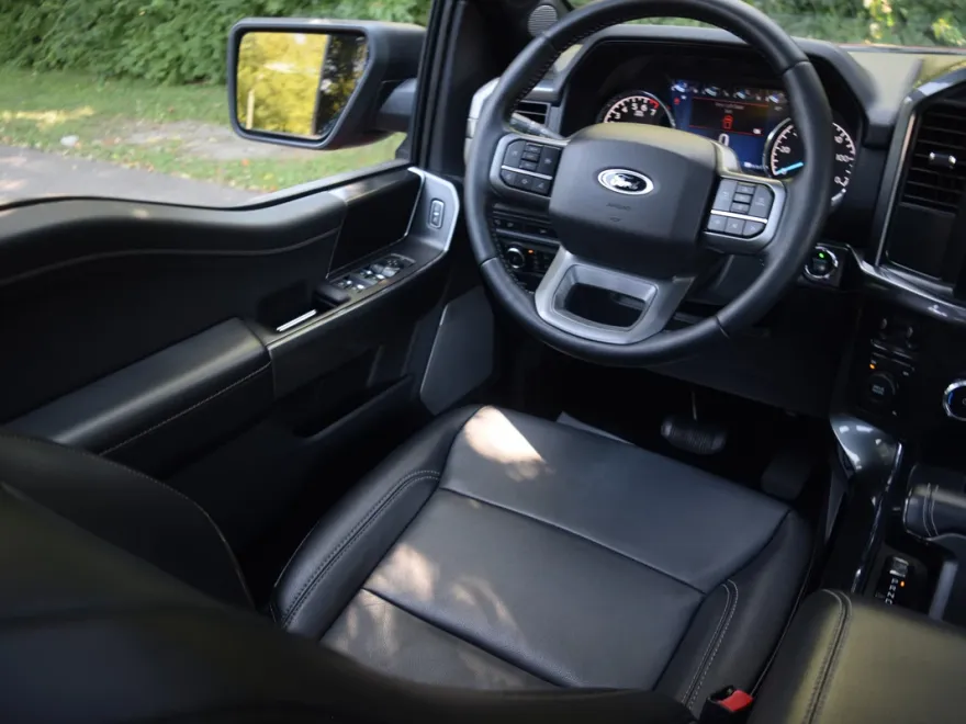 2022 Ford F-150 XLT photo 1