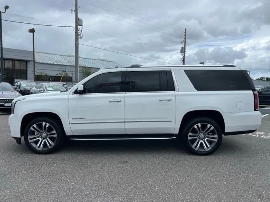 2020 Gmc Yukon XL Denali photo 1