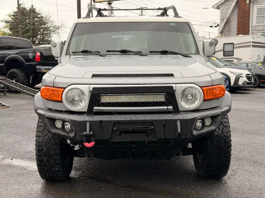 2014 Toyota FJ Cruiser Trail Teams Special Edition photo 1
