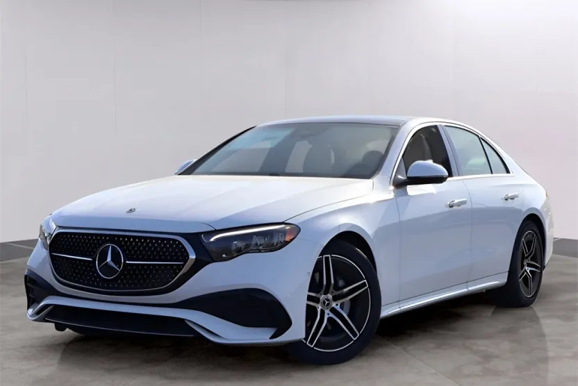 2025 Mercedes Benz E 350 4MATIC photo 1