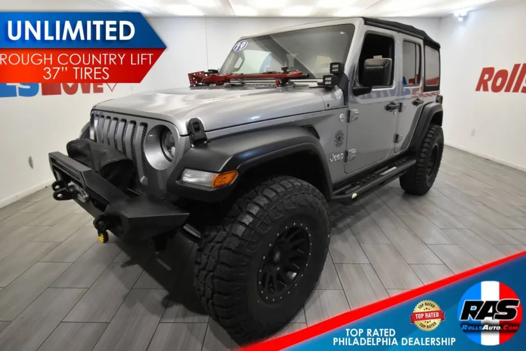 2019 Jeep Wrangler Unlimited photo 1