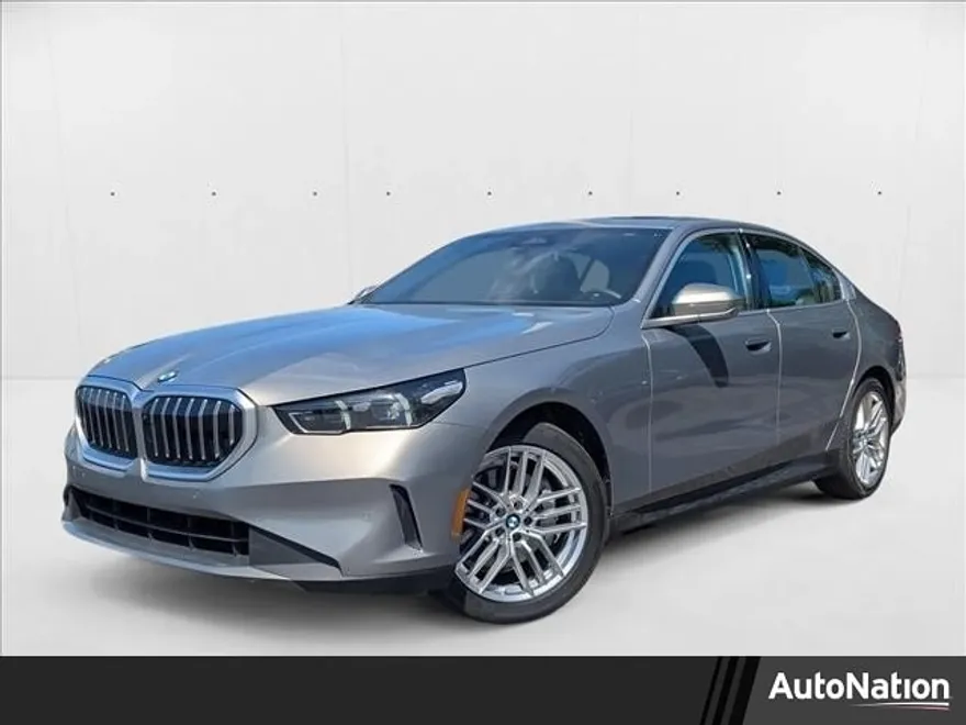 2024 Bmw 530i Sedan photo 1