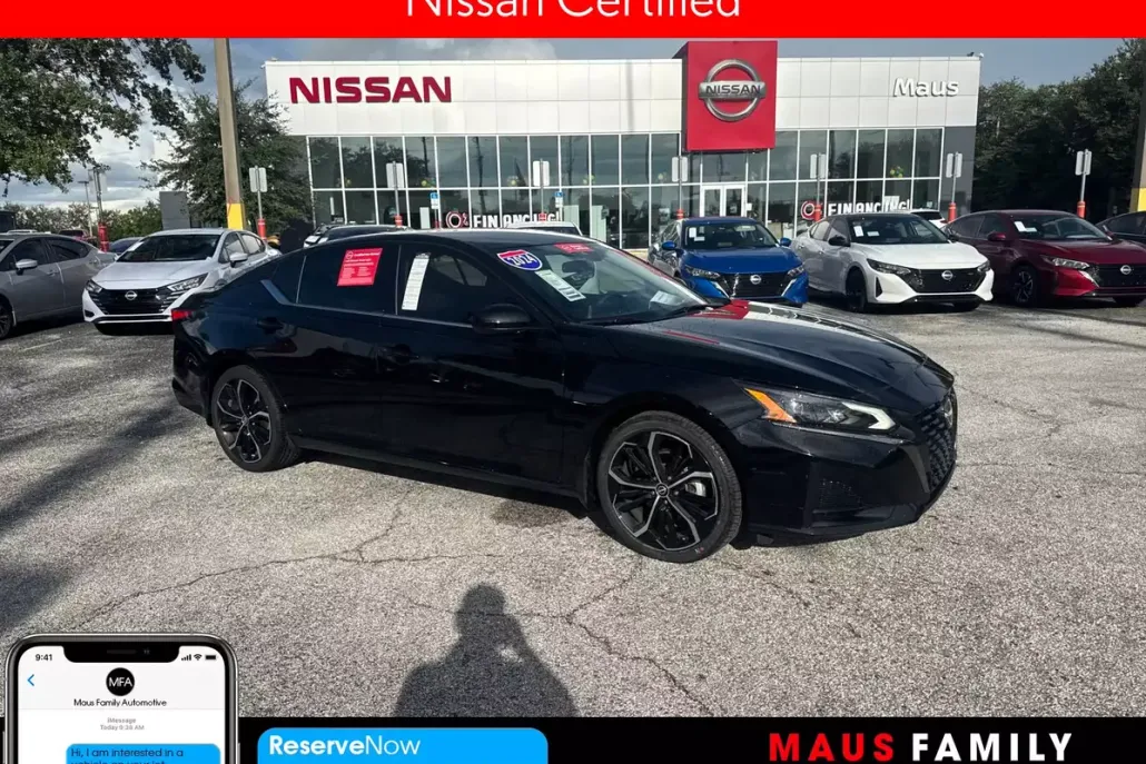2024 Nissan Altima 2.5 SR photo 1
