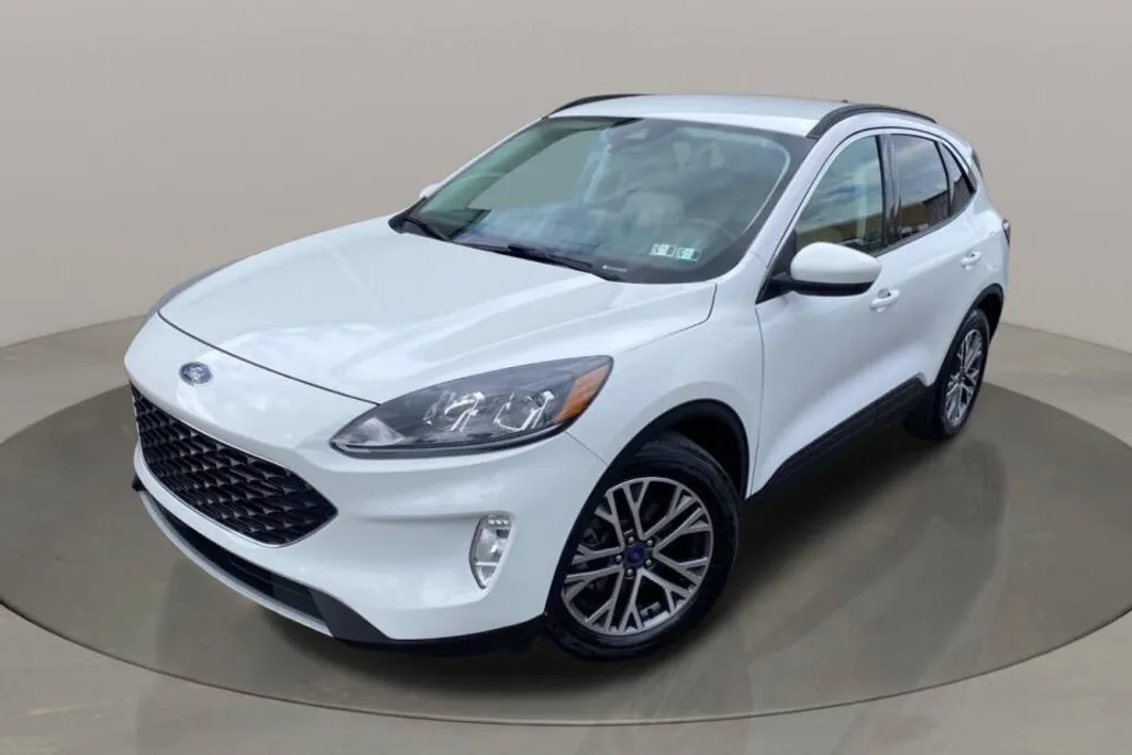 2021 Ford Escape SEL photo 1