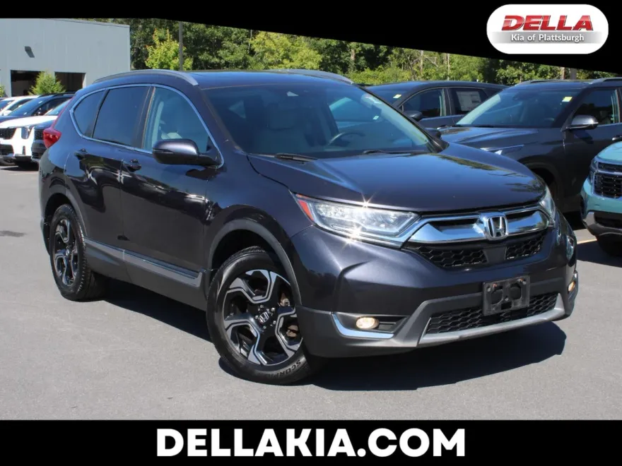 2017 Honda CR-V Touring photo 1