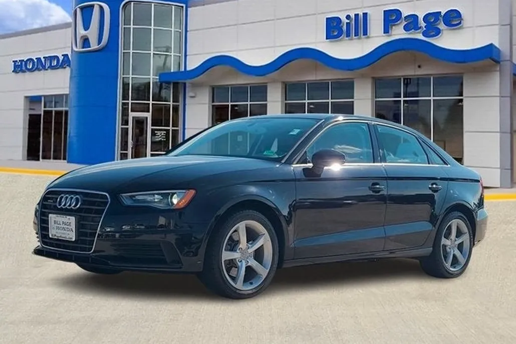 2015 Audi A3 2.0T Premium Quattro photo 1