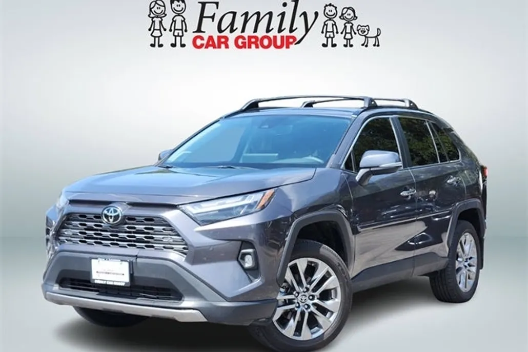 2024 Toyota RAV4 Limited photo 1