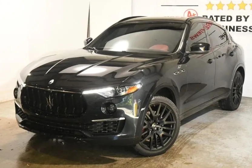 2022 Maserati Levante GT photo 1