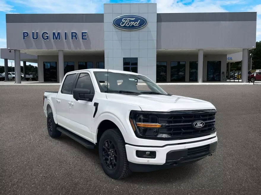 2025 Ford F-150 XLT photo 1