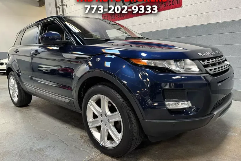 2015 Land Rover Range Rover Evoque Pure Plus photo 1