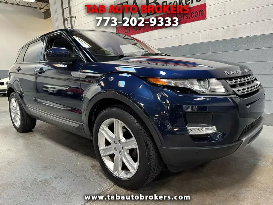 2015 Land Rover Range Rover Evoque Pure Plus photo 1