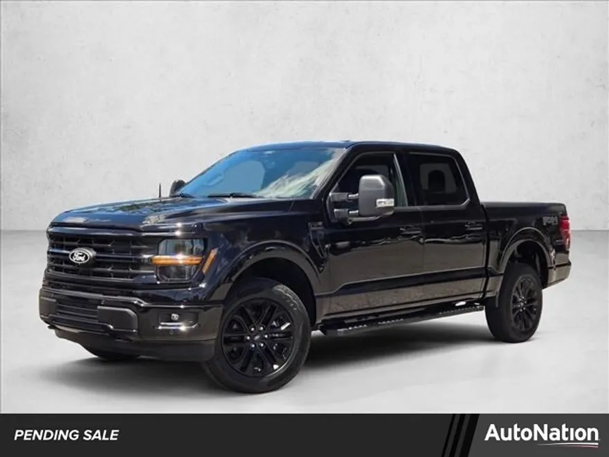 2025 Ford F-150 XLT photo 1
