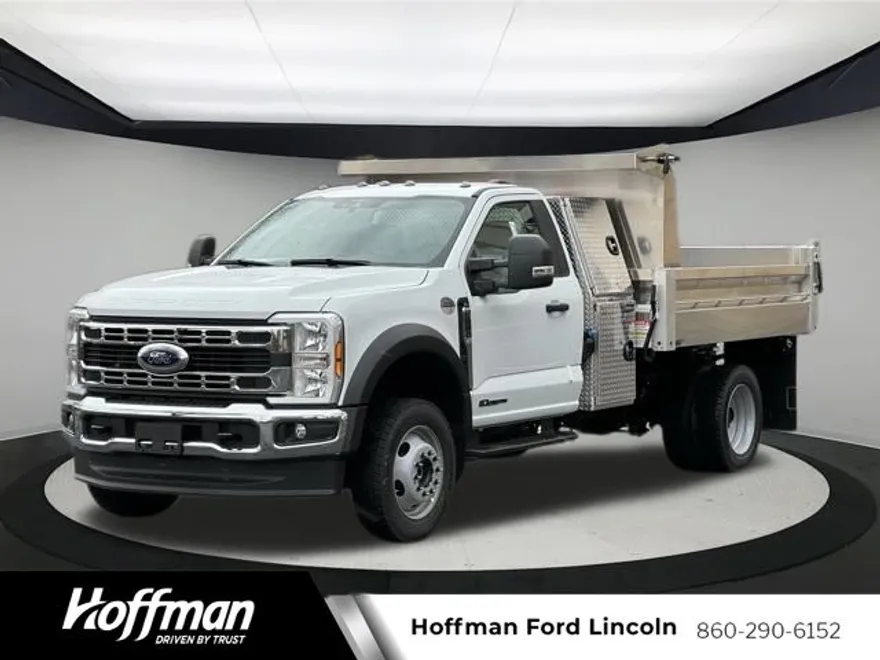 2024 Ford F-550 XL photo 1