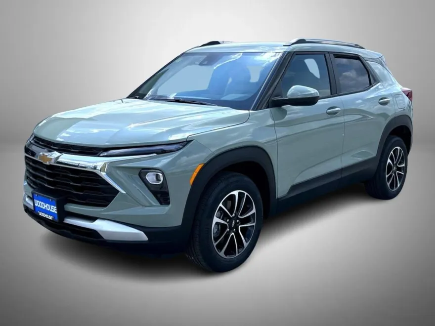 2026 Chevrolet Trailblazer LT photo 1