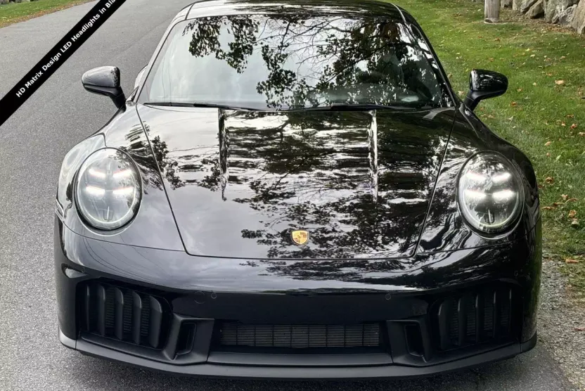 2025 Porsche 911 4 GTS photo 1