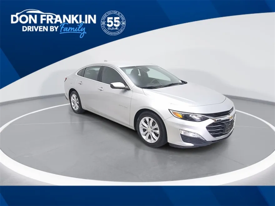2019 Chevrolet Malibu 1LT photo 1