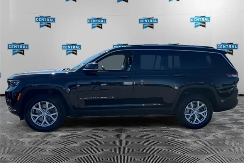 2022 Jeep Grand Cherokee Limited photo 1
