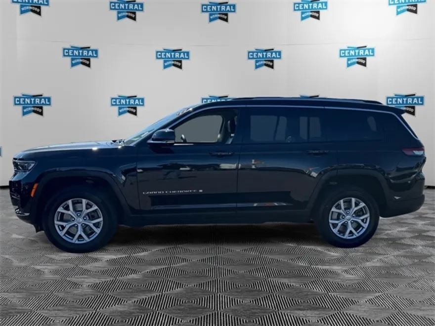 2022 Jeep Grand Cherokee Limited photo 1