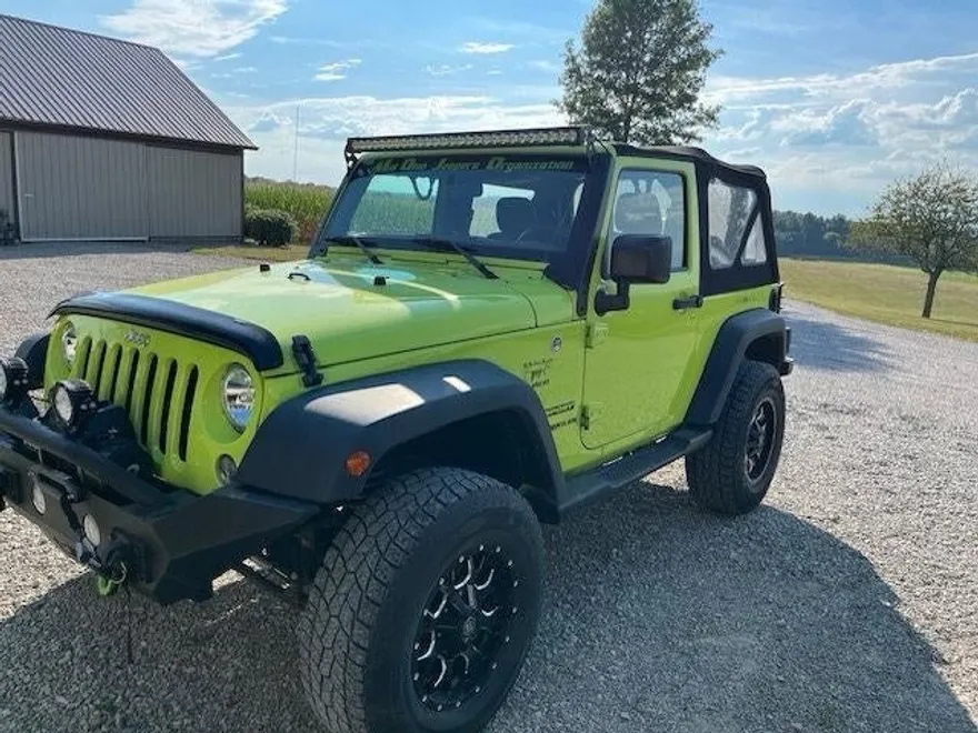 2017 Jeep Wrangler Sport photo 1
