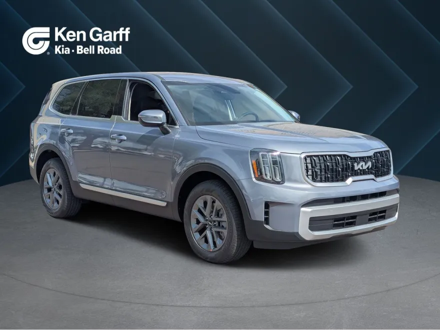 2025 Kia Telluride LX photo 1