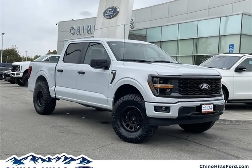 2025 Ford F-150 STX photo 1