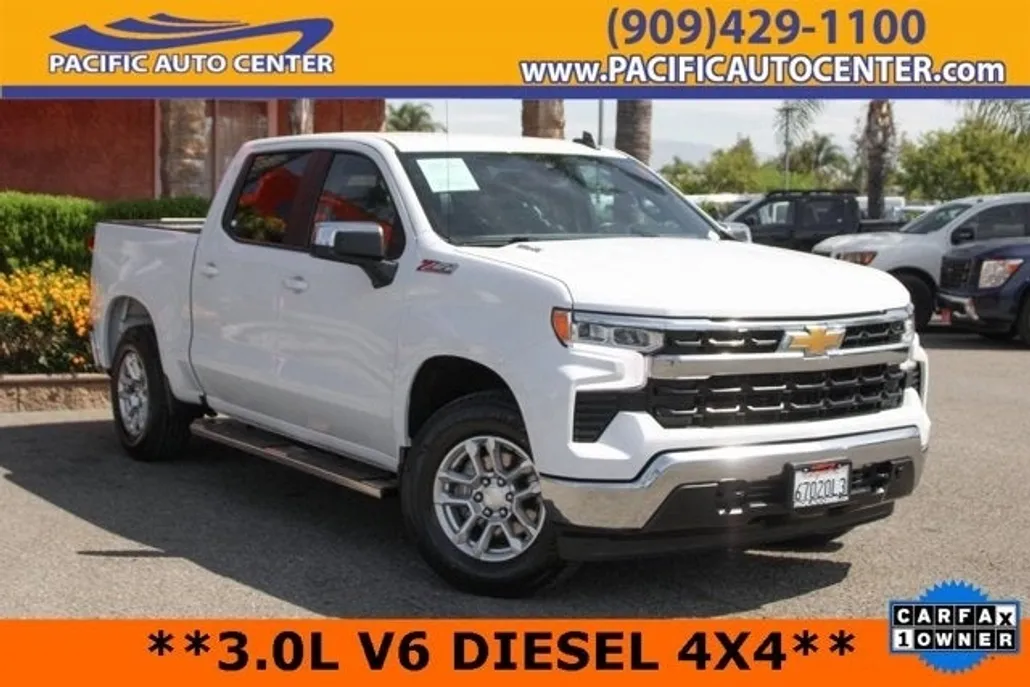 2022 Chevrolet Silverado 1500 LT photo 1
