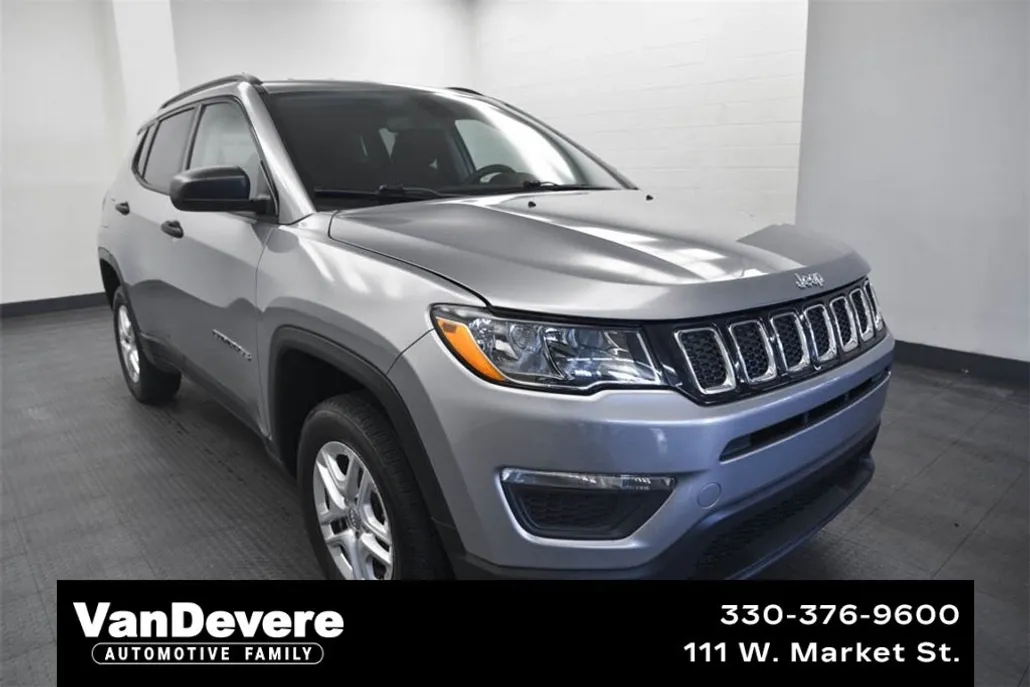 2018 Jeep Compass Sport photo 1