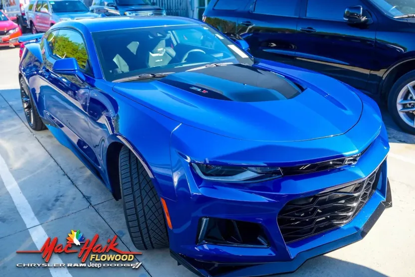 2021 Chevrolet Camaro ZL1 photo 1