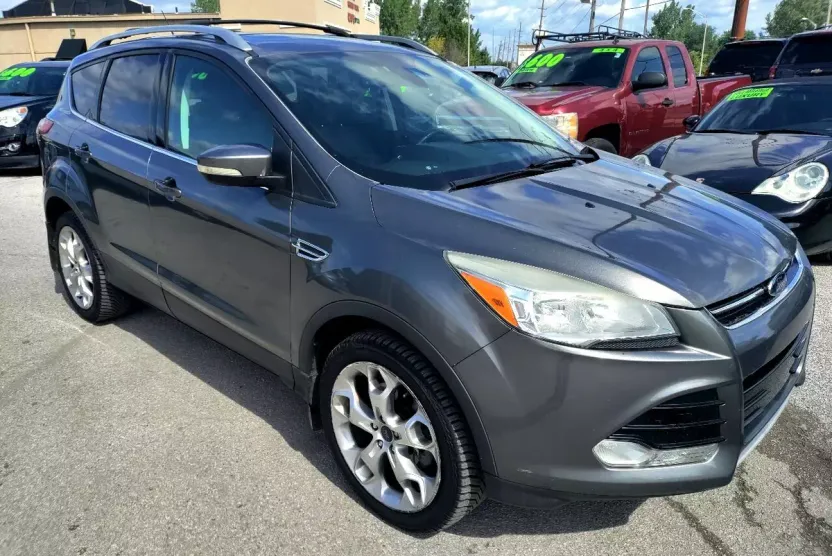 2014 Ford Escape Titanium photo 1