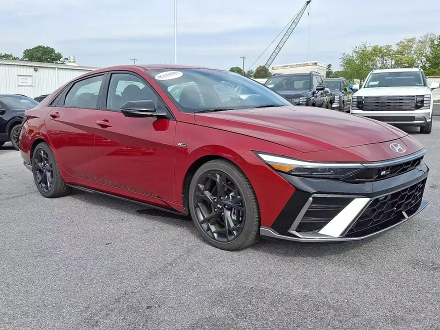 2025 Hyundai Elantra N Line photo 1