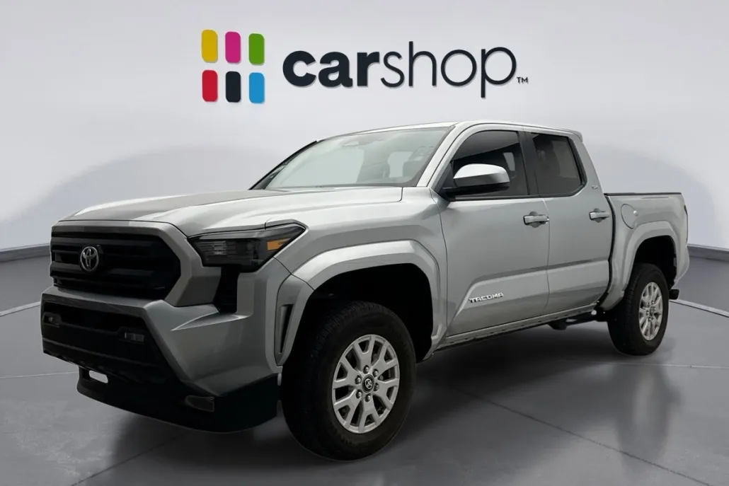 2024 Toyota Tacoma SR5 photo 1