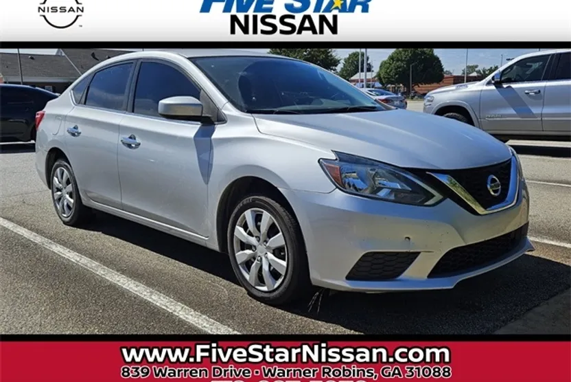 2019 Nissan Sentra S photo 1