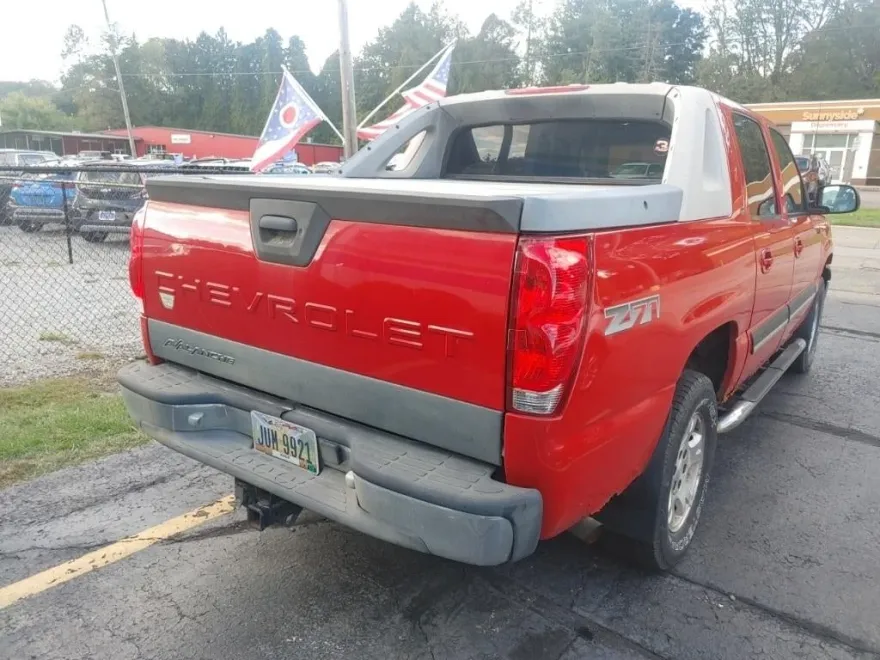 2005 Chevrolet Avalanche Z71 photo 1