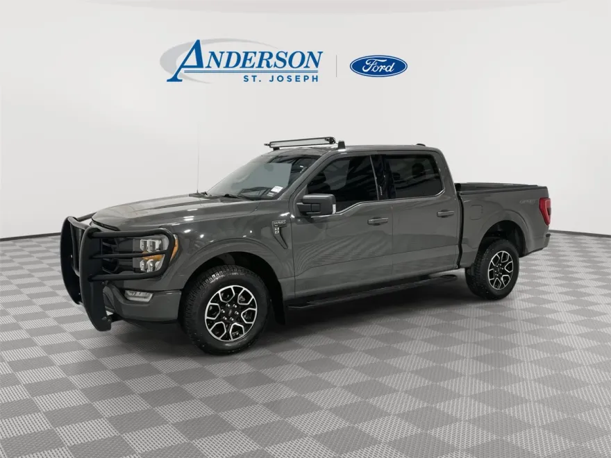 2021 Ford F-150 XLT photo 1