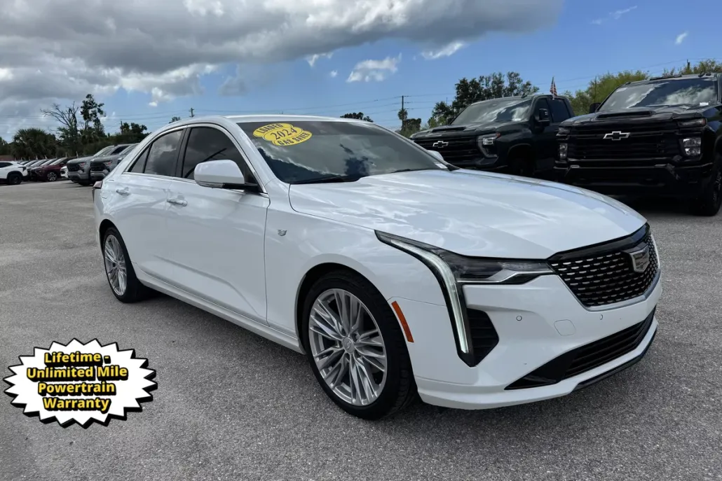 2024 Cadillac CT4 Premium Luxury photo 1