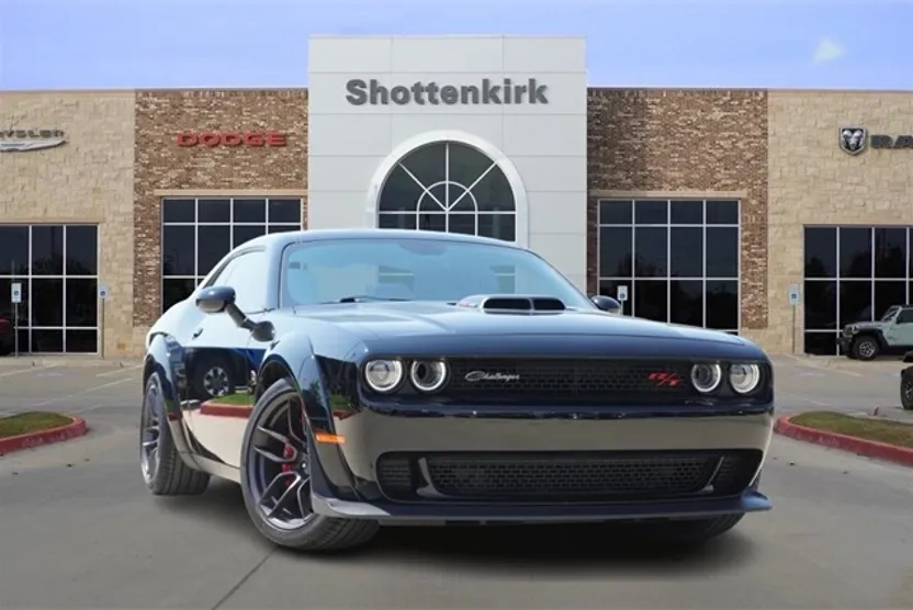 2021 Dodge Challenger R/T Scat Pack Widebody photo 1