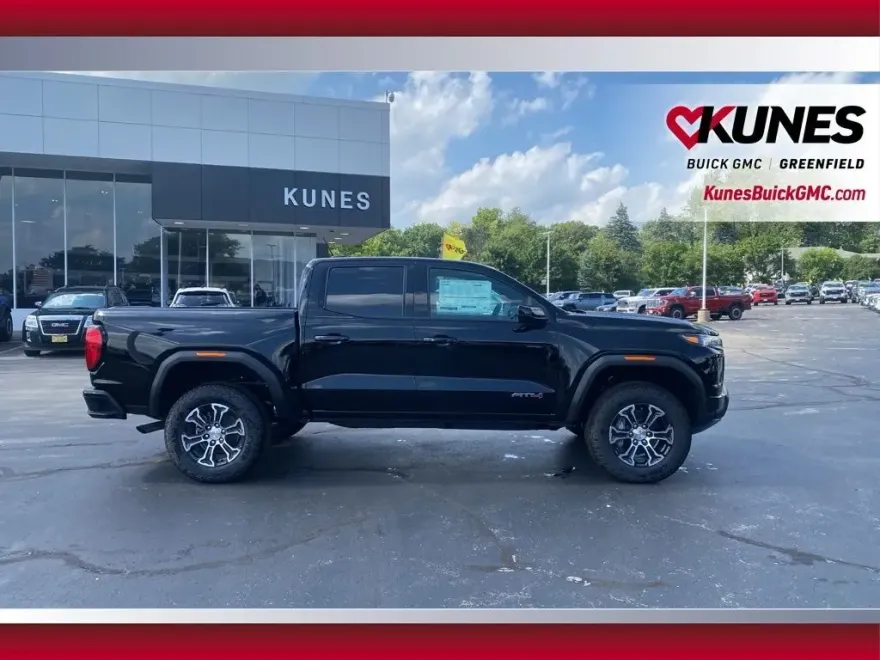 2025 Gmc Canyon AT4 photo 1