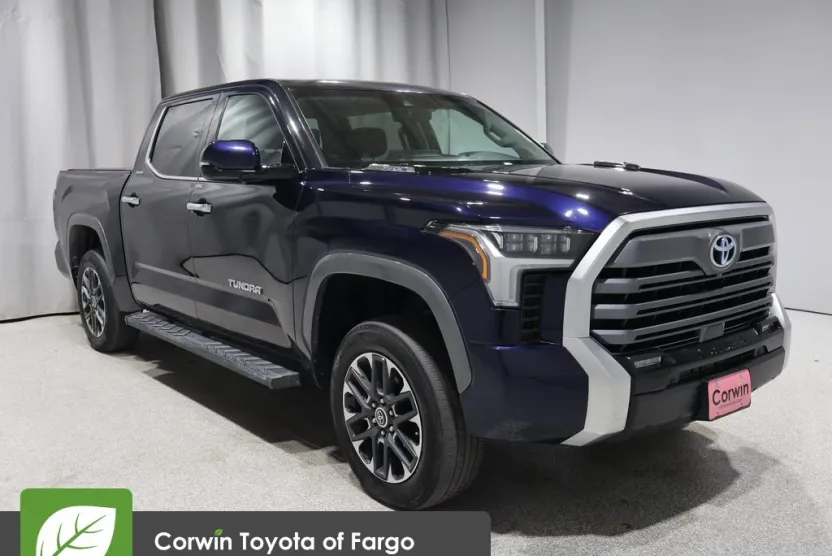 2023 Toyota Tundra Limited photo 1