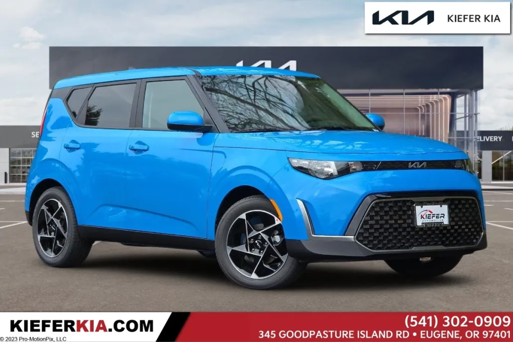 2025 Kia Soul EX photo 1
