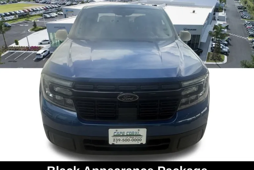 2023 Ford Maverick Lariat photo 1