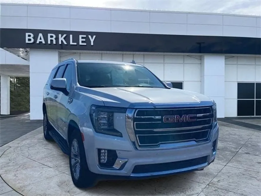 2023 Gmc Yukon SLT photo 1