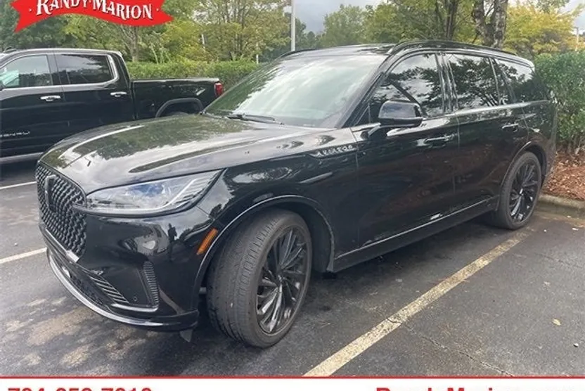 2025 Lincoln Aviator Reserve photo 1