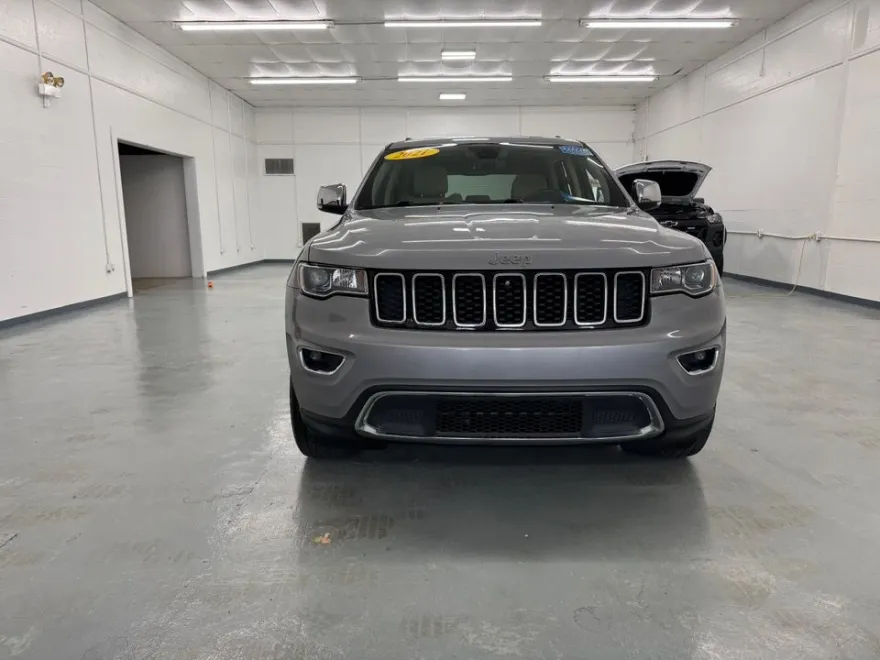 2021 Jeep Grand Cherokee Limited photo 1