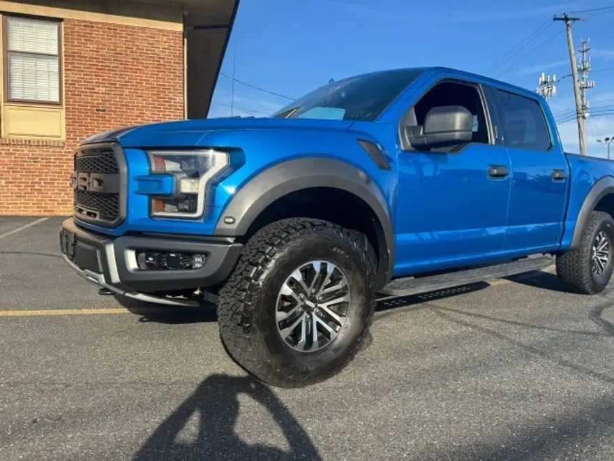 2020 Ford F-150 photo 1