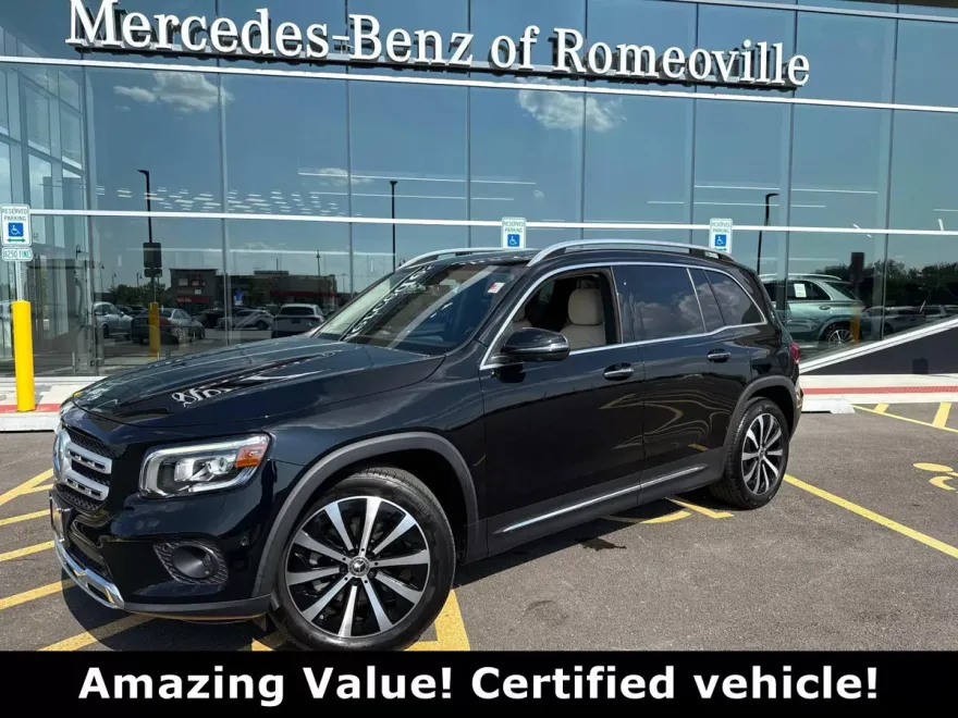 2022 Mercedes Benz GLB 250 photo 1
