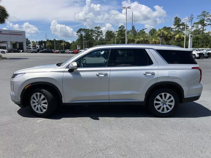 2024 Hyundai Palisade SEL photo 1